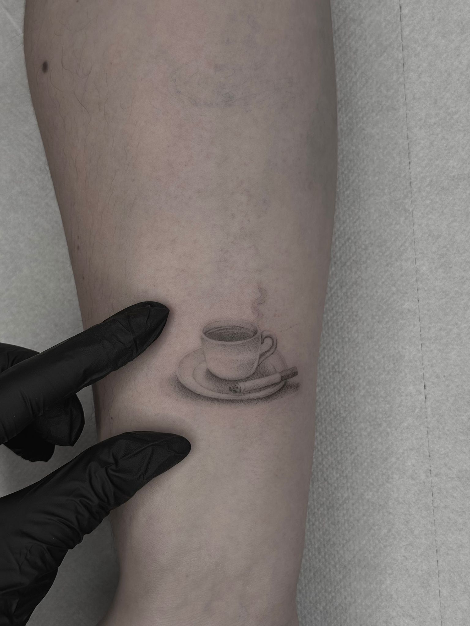 Tatuaggio fineline realizzato da Alice Paoletti a Sabaudia
